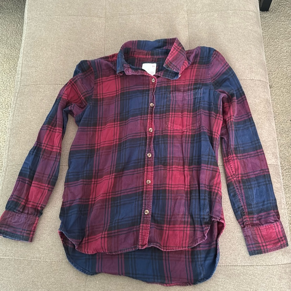 Red/blue flannel long sleeve cozy shirt